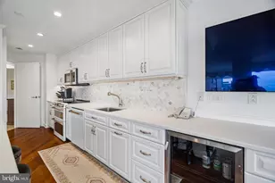 202 W Rittenhouse Square, Philadelphia, PA 19103 - Photo 17
