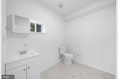 700 N 42nd Street, Philadelphia, PA 19104 - Photo 11