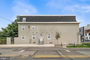 700 N 42nd St, Philadelphia, PA 19104 - Photo 5