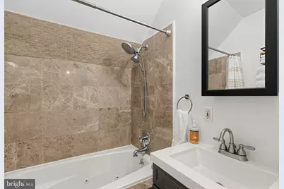 1219 N Randolph Street #3F, Philadelphia, PA 19122 - Photo 27