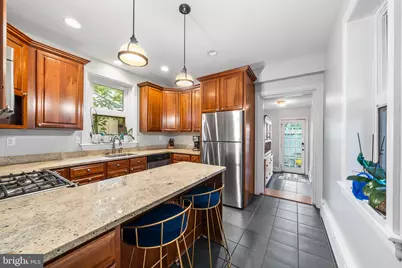 35 E Gravers Lane, Philadelphia, PA 19118 - Photo 7