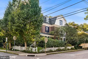 35 E Gravers Ln, Philadelphia, PA 19118 - Photo 35