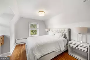 35 E Gravers Ln, Philadelphia, PA 19118 - Photo 25