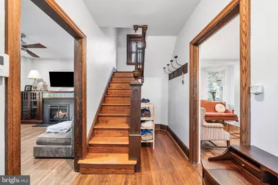 35 E Gravers Lane, Philadelphia, PA 19118 - Photo 17
