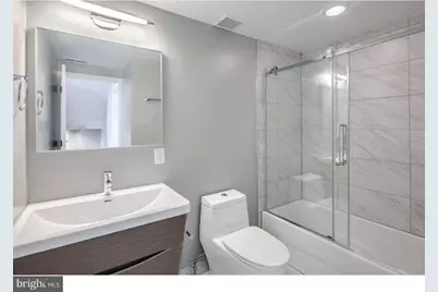 910 N 16th Street #C, Philadelphia, PA 19130 - Photo 7