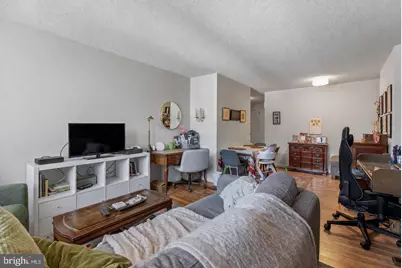 1420 Locust Street #6M, Philadelphia, PA 19102 - Photo 3