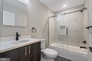 408-10 N Front St, Philadelphia, PA 19123 - Photo 9