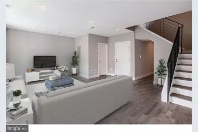 910 N 16th Street #C, Philadelphia, PA 19130 - Photo 3