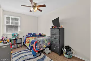 2828 Saxton Rd, Philadelphia, PA 19114 - Photo 17