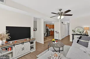2828 Saxton Rd, Philadelphia, PA 19114 - Photo 11