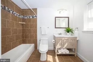 1608 Bainbridge St, Philadelphia, PA 19146 - Photo 17