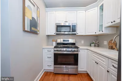 1608 Bainbridge Street, Philadelphia, PA 19146 - Photo 9