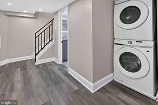 1432 N Leithgow St, Philadelphia, PA 19122 - Photo 17