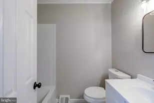 5404 Hawthorne St, Philadelphia, PA 19124 - Photo 13