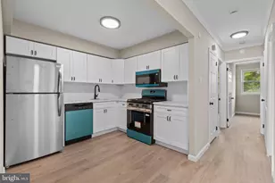 5404 Hawthorne St, Philadelphia, PA 19124 - Photo 9