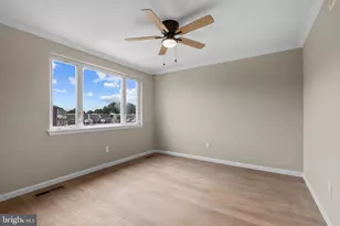 5404 Hawthorne St, Philadelphia, PA 19124 - Photo 7