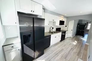 1654 E Lycoming St, Philadelphia, PA 19124 - Photo 3