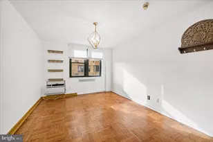 2601 Pennsylvania Ave, Philadelphia, PA 19130 - Photo 11
