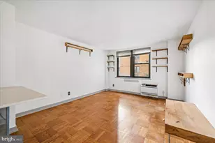 2601 Pennsylvania Ave, Philadelphia, PA 19130 - Photo 3