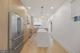 1027 Christian St, Philadelphia, PA 19147 - Photo 13