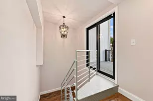 1300 S 6th St, Philadelphia, PA 19147 - Photo 15