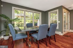 39 W Gravers Ln, Philadelphia, PA 19118 - Photo 9