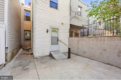 2420 Federal Street, Philadelphia, PA 19146 - Photo 9