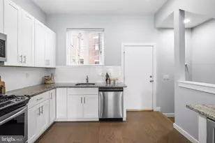 2107 E Arizona St, Philadelphia, PA 19125 - Photo 11