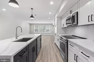 2144 Lombard, Philadelphia, PA 19146 - Photo 5