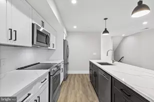 2144 Lombard, Philadelphia, PA 19146 - Photo 7