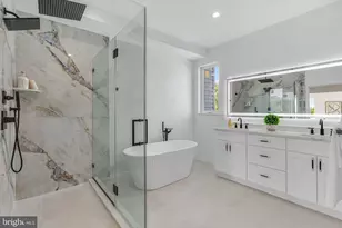 2425 Hartranft St, Philadelphia, PA 19145 - Photo 23