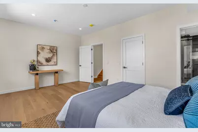 2425 Hartranft Street, Philadelphia, PA 19145 - Photo 19