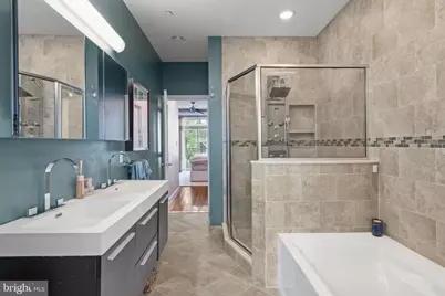 748 S Dorrance Street, Philadelphia, PA 19146 - Photo 19