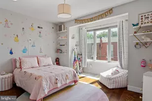 748 S Dorrance St, Philadelphia, PA 19146 - Photo 21