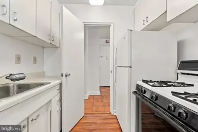 2601 Pennsylvania Avenue #522, Philadelphia, PA 19130 - Photo 11