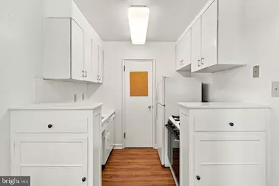 2601 Pennsylvania Avenue #522, Philadelphia, PA 19130 - Photo 9