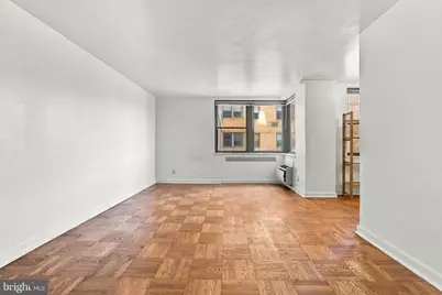 2601 Pennsylvania Avenue #522, Philadelphia, PA 19130 - Photo 3