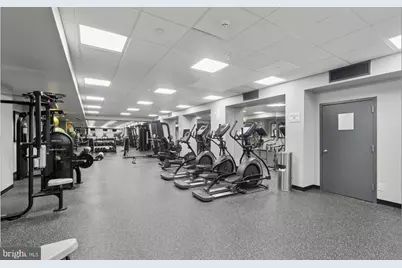 2601 Pennsylvania Avenue #522, Philadelphia, PA 19130 - Photo 15