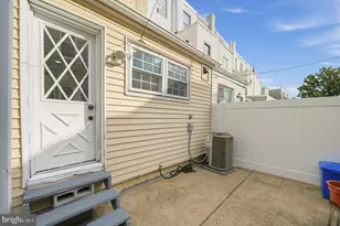 842 Almond St, Philadelphia, PA 19125 - Photo 33