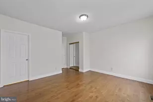1323 S 30th St, Philadelphia, PA 19146 - Photo 13