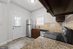 1323 S 30th St, Philadelphia, PA 19146 - Photo 7