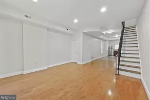 1323 S 30th St, Philadelphia, PA 19146 - Photo 23