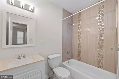 1323 S 30th Street, Philadelphia, PA 19146 - Photo 17