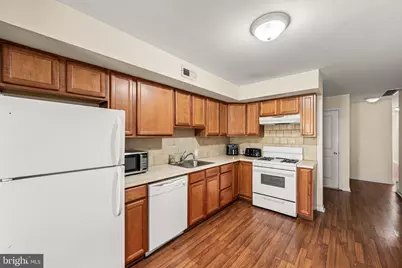 1240 45th #B, Philadelphia, PA 19104 - Photo 7
