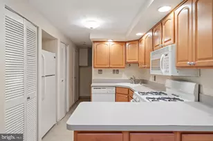 830 Kater St, Philadelphia, PA 19147 - Photo 11