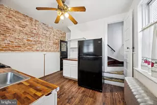 5817 Cobbs Pkwy, Philadelphia, PA 19143 - Photo 9
