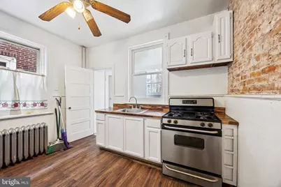 5817 Cobbs Parkway, Philadelphia, PA 19143 - Photo 11