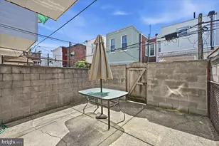 1208 Tree St, Philadelphia, PA 19148 - Photo 19