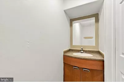 1208 Tree Street, Philadelphia, PA 19148 - Photo 17