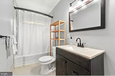 651 S 51st, Philadelphia, PA 19143 - Photo 17